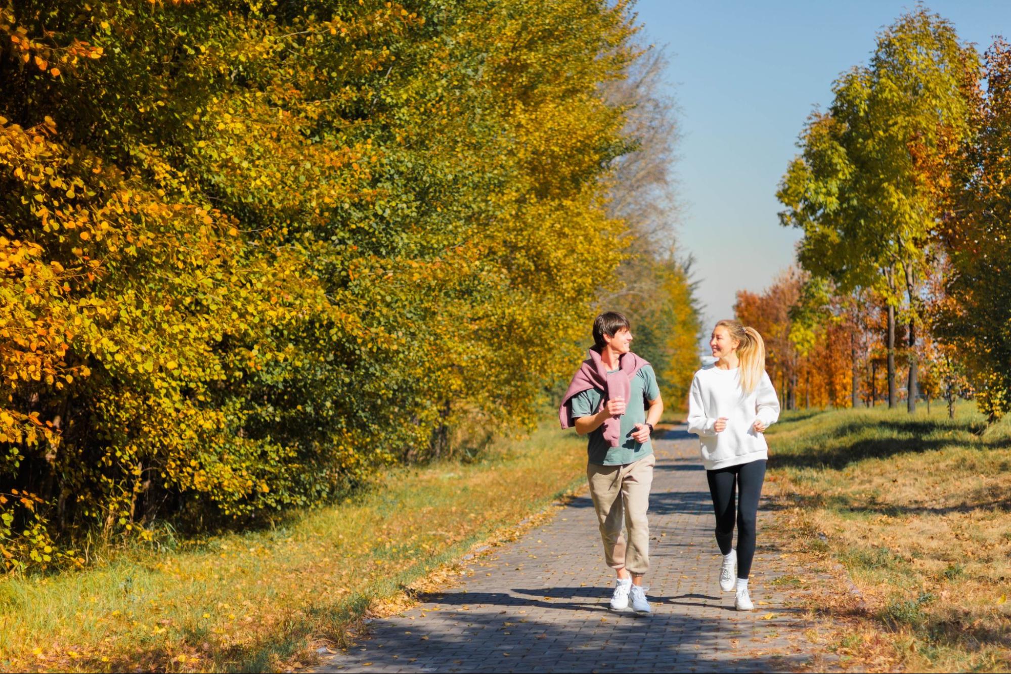 Вредные привычки после еды: воздержитесь от прогулок