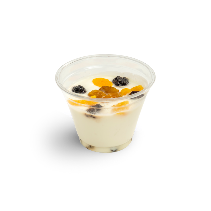 Творог с йогуртом и сухофруктами