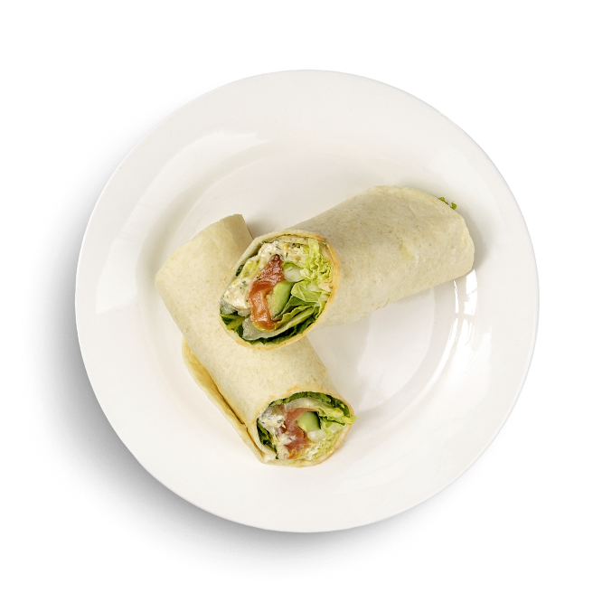 Салат-рулет с лососем и скрэмблом