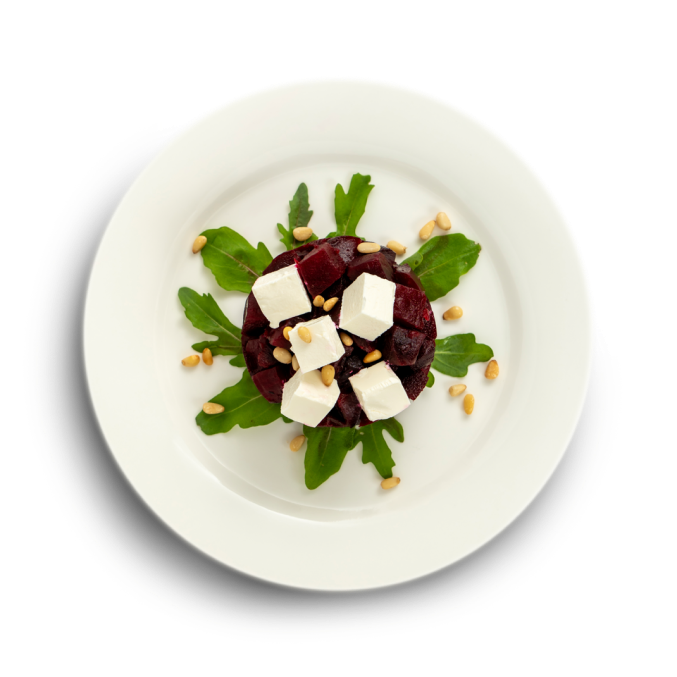 Запеченная свекла с сыром Фета и руколой