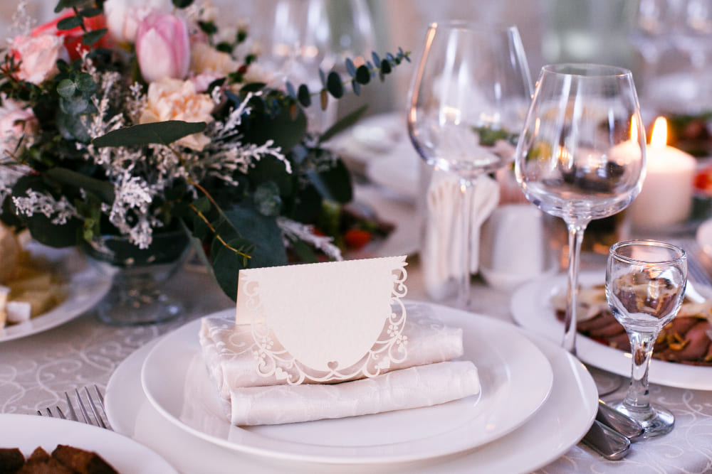 Сколько еды нужно на банкет? Расчет меню на человека